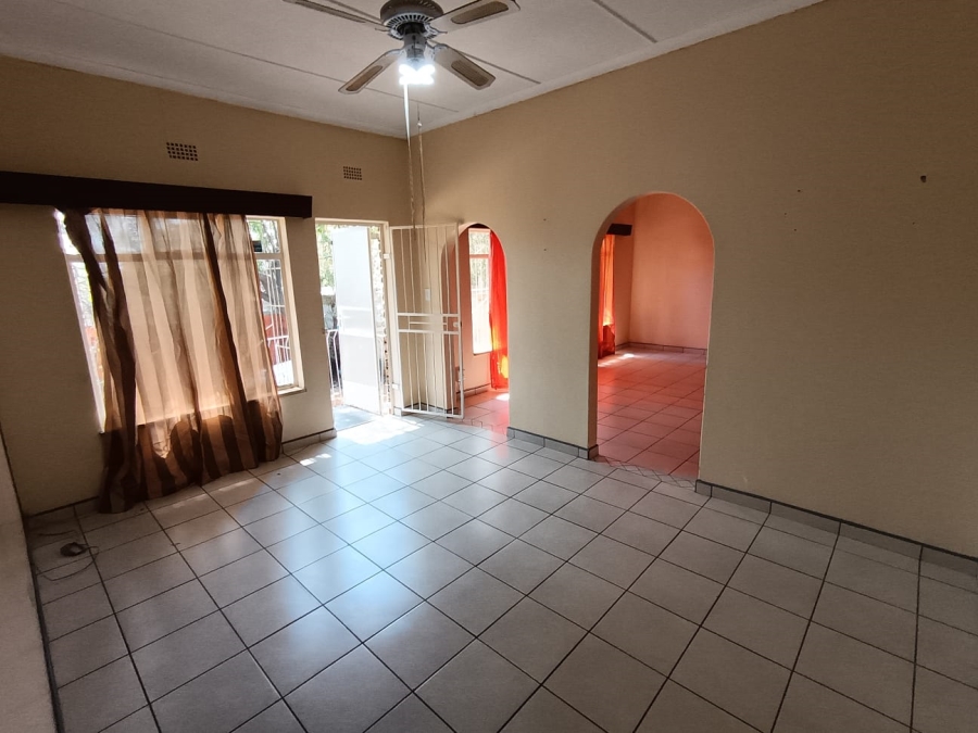 3 Bedroom Property for Sale in Protea Park North West